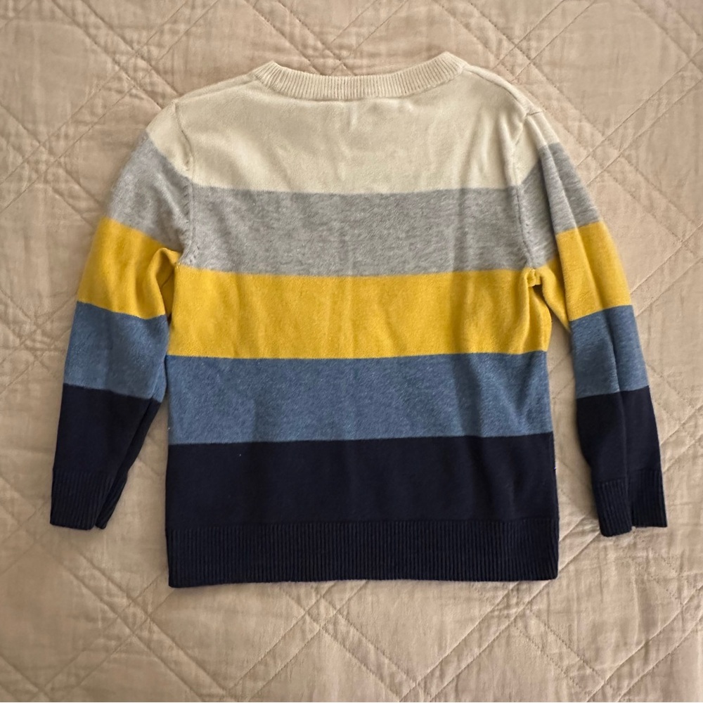 h&m kids sweaters (2) - Picture 8 of 9